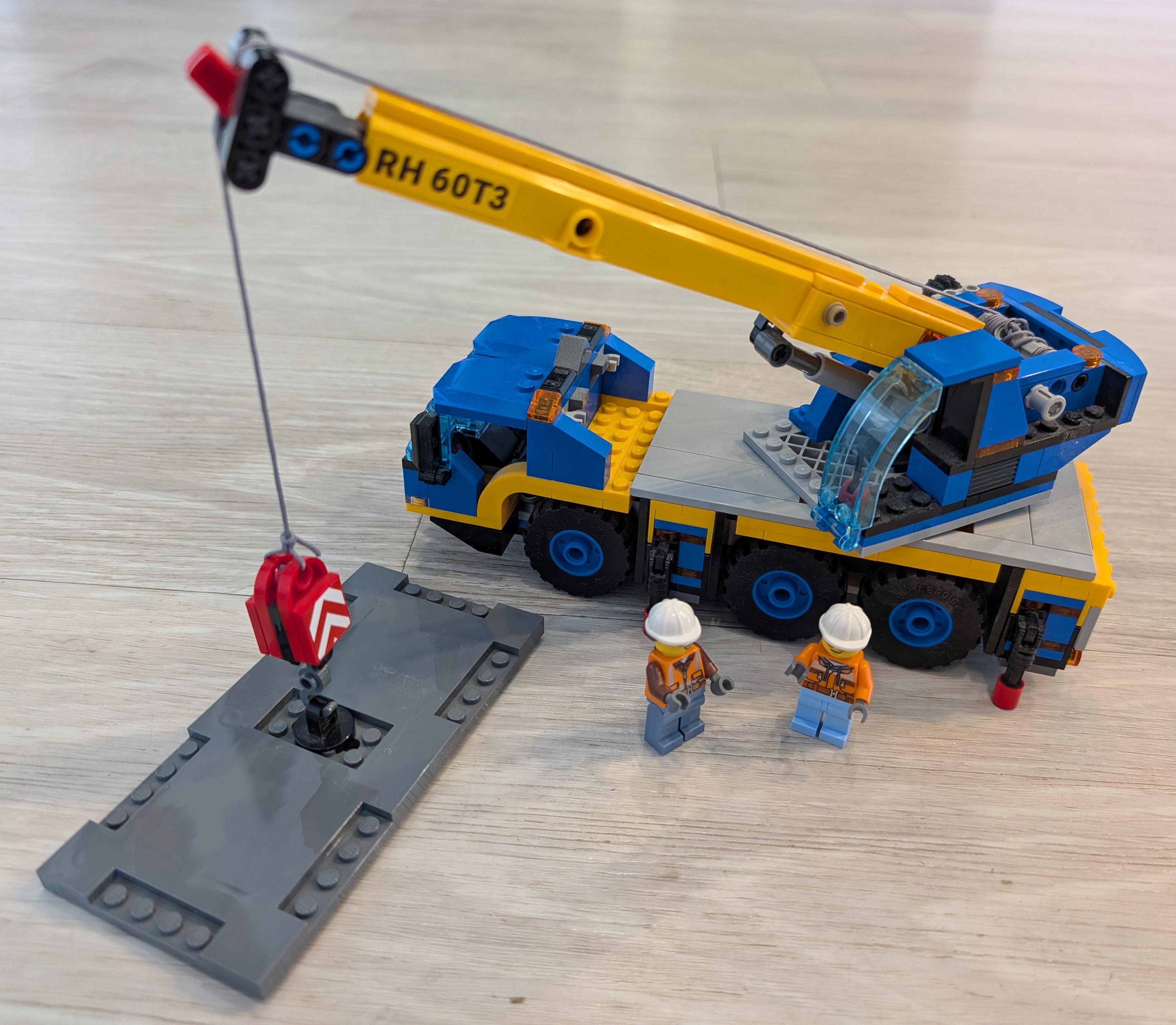 Lego City 60324 Mobile Crane